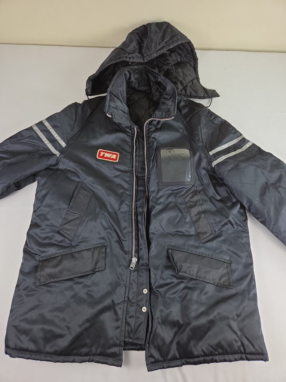 Vintage TWA Airline Winter Parka Jacket Navy Hooded Size Large Fits Like XL
